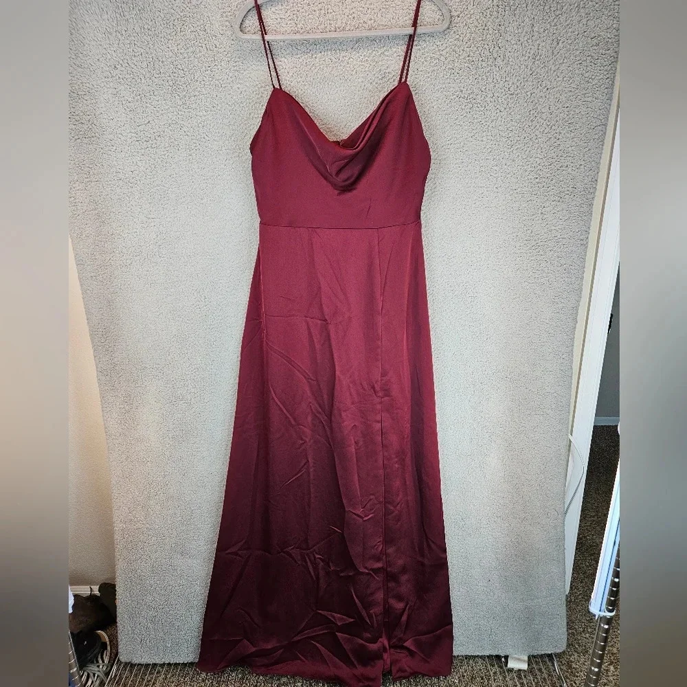 Hayley Paige Maxi Dress Womens Sz 12 Maroon Spagetti Straps Cowl Neck Front Slit